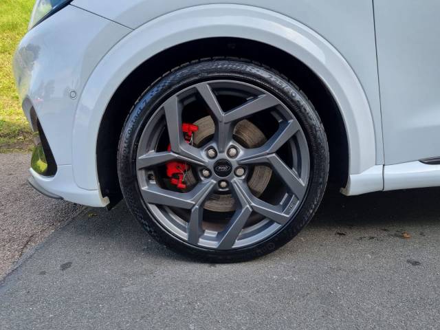 2024 Ford Puma 1.0 EcoBoost Hybrid mHEV ST 5dr DCT