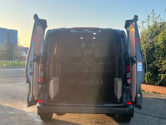 2024 Ford Transit Custom 2.0 EcoBlue 136ps L2 H1 Van Limited