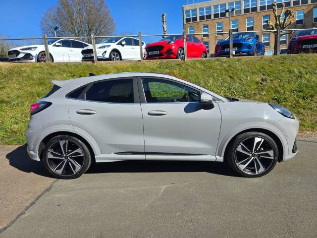 2021 Ford Puma 1.0 EcoBoost Hybr mHEV 155 ST-Line Vignale 5dr DCT