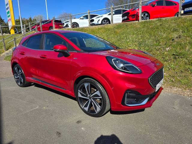 Ford Puma 1.0 EcoBoost Hybr mHEV 155 ST-Line Vignale 5dr DCT Hatchback Petrol Fantastic Red