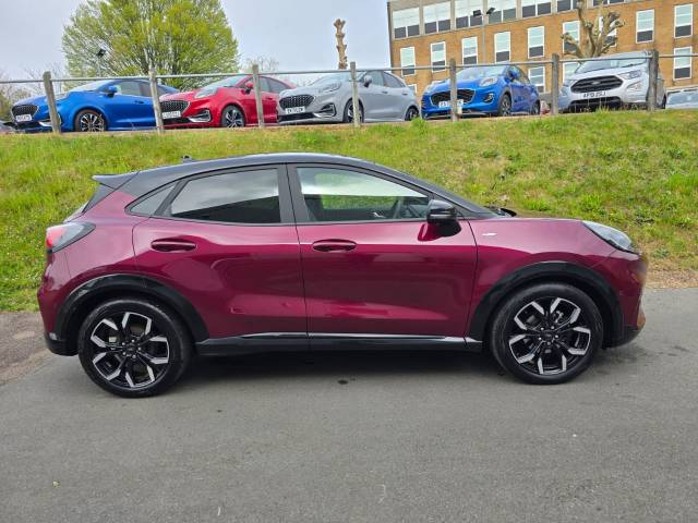 2023 Ford Puma 1.0 EcoBoost Vivid Ruby Edition 5dr DCT