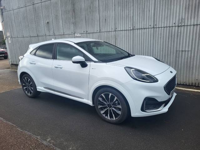 Ford Puma 1.0 EcoBoost Hybrid mHEV ST-Line Vignale 5dr Hatchback Petrol Frozen White