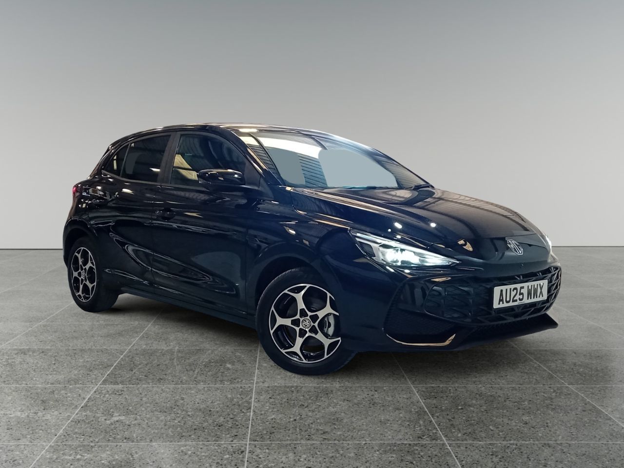 2025 MG 3