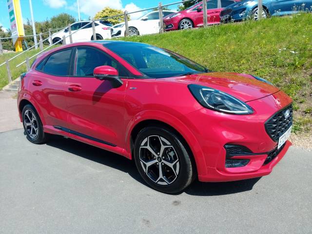 Ford Puma 1.0 EcoBoost Hybrid mHEV 155 ST-Line DCT 5dr Hatchback Petrol Fantastic Red