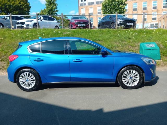 2018 Ford Focus 1.0T EcoBoost Titanium