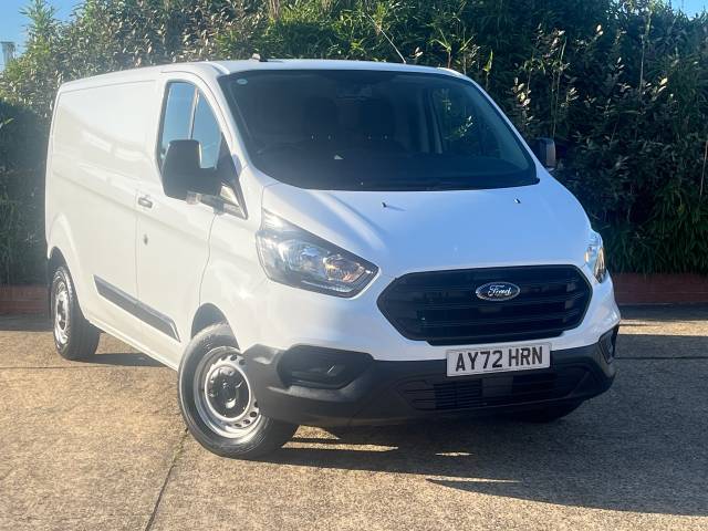 Ford Transit Custom 2.0 EcoBlue 340 130ps L2 H1 Leader Van Panel Van Diesel White