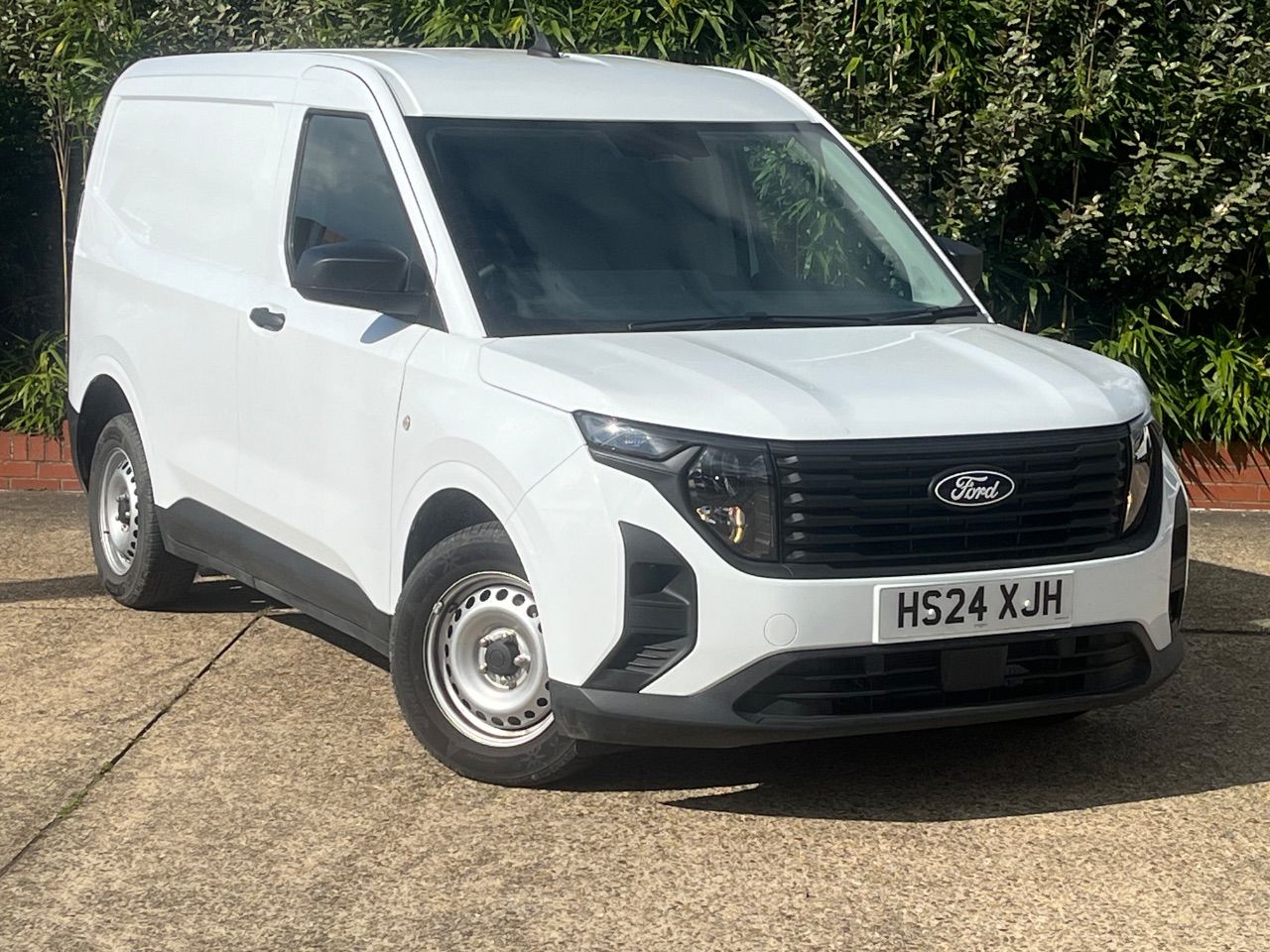 2024 Ford Transit Courier