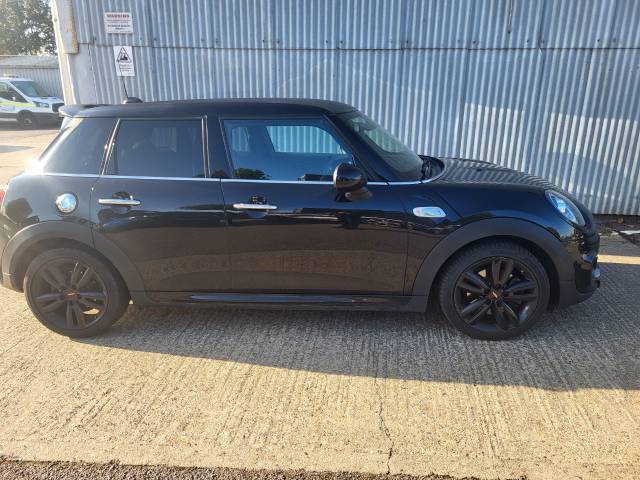 2019 Mini Hatchback 2.0 Cooper S Sport II 5dr Auto