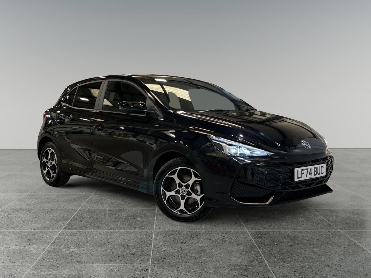 2025 MG 3