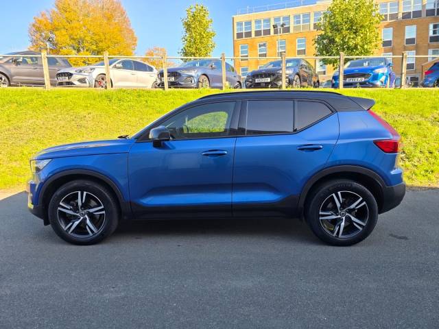 2020 Volvo XC40 2.0 B4P R DESIGN 5dr AWD Auto