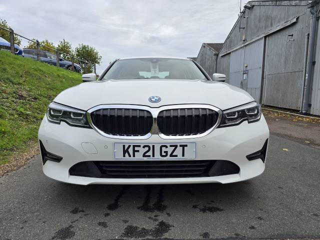 2021 BMW 3 Series 2.0 330e SE Pro 4dr Step Auto