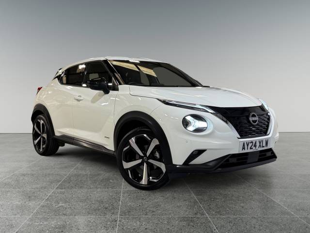 Nissan Juke 1.6 Hybrid Tekna 5dr Auto Hatchback Hybrid White