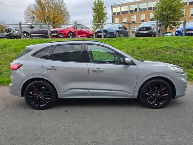 2023 Ford Kuga 2.5 FHEV Graphite Tech Edition 5dr CVT