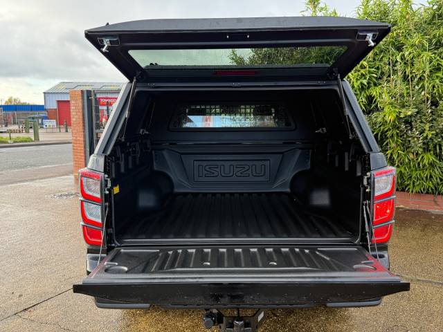 2025 Isuzu D-max 1.9 V-Cross Commercial 4x4 Auto