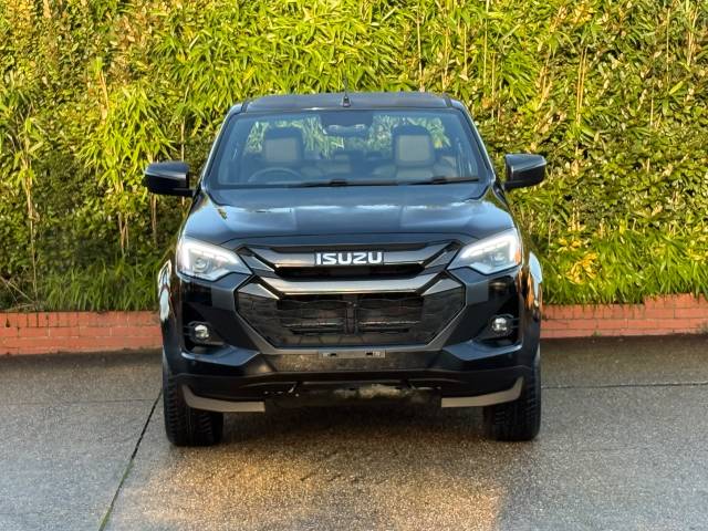 2025 Isuzu D-max 1.9 D-MAX V-CROSS AUTO
