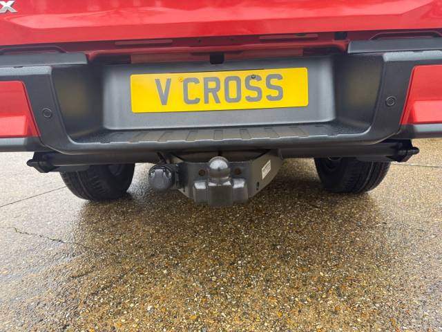 2025 Isuzu D-max 1.9 D-MAX V-CROSS AUTO