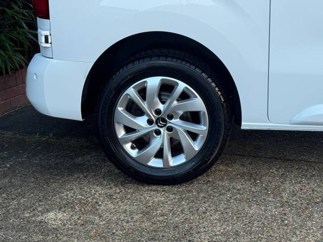 2022 Citroen Dispatch 1400 2.0 BlueHDi L1 H1 145 Van Driver Pro