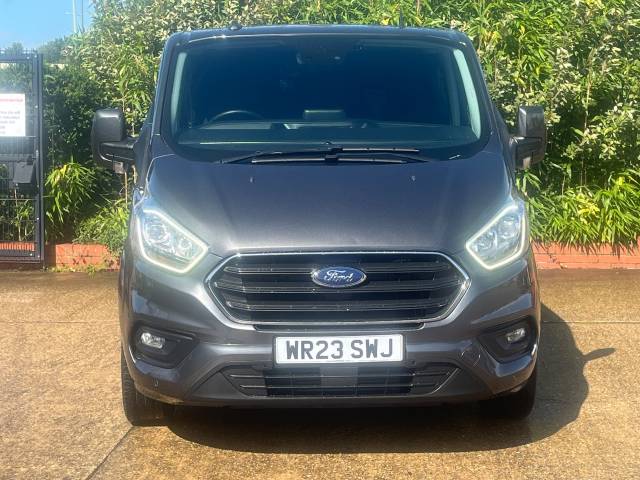 2023 Ford Transit Custom 2.0 EcoBlue 170ps L2 H1 D/Cab Limited Van Auto