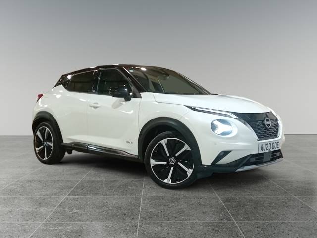 Nissan Juke 1.6 Hybrid Tekna+ 5dr Auto Hatchback Hybrid White