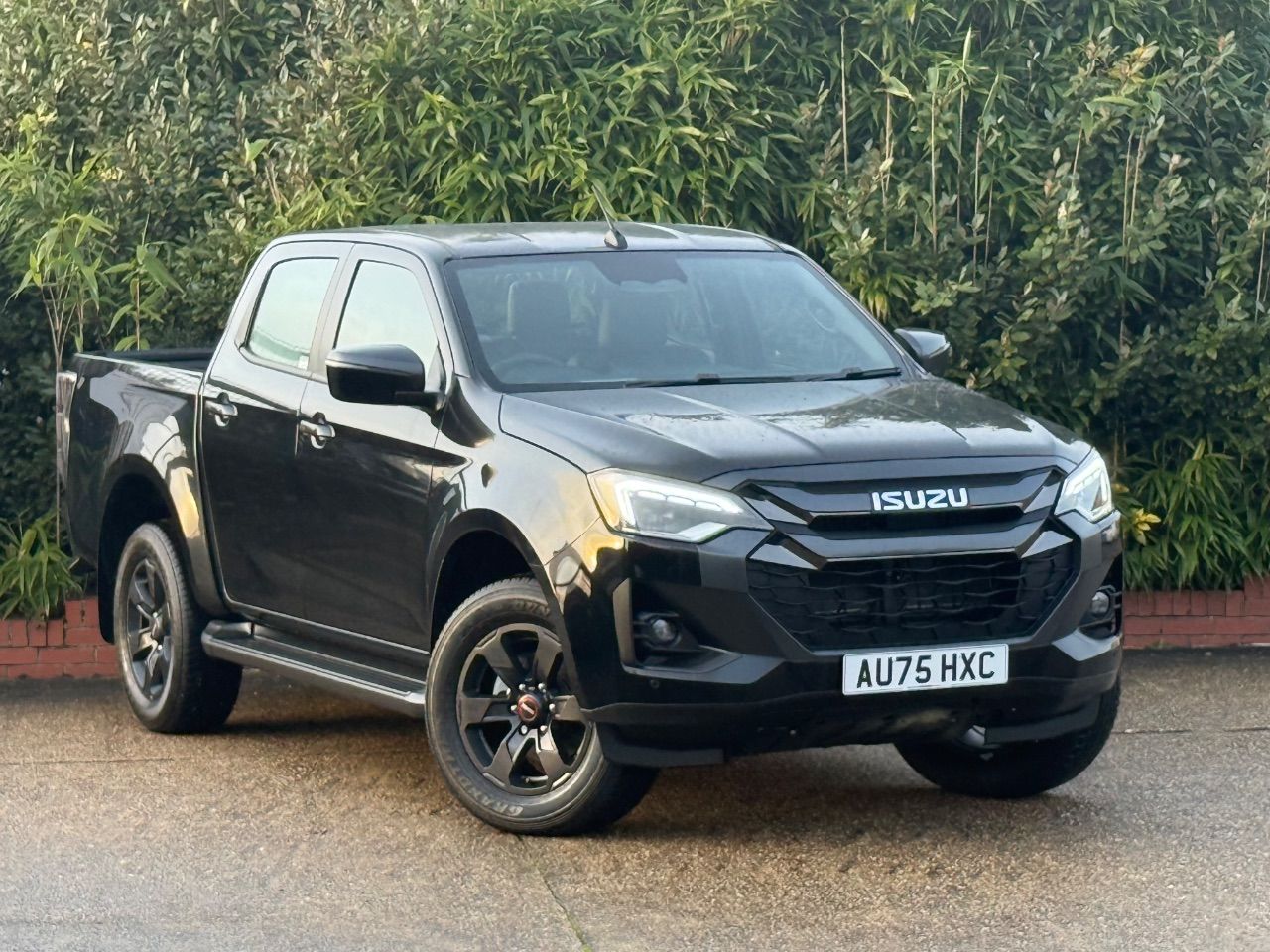 2025 Isuzu D-max