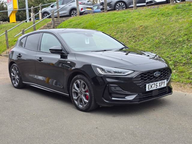 Ford Focus 1.0 EcoBoost Hybrid mHEV 155 ST-Line 5dr Auto Hatchback Petrol Agate Black