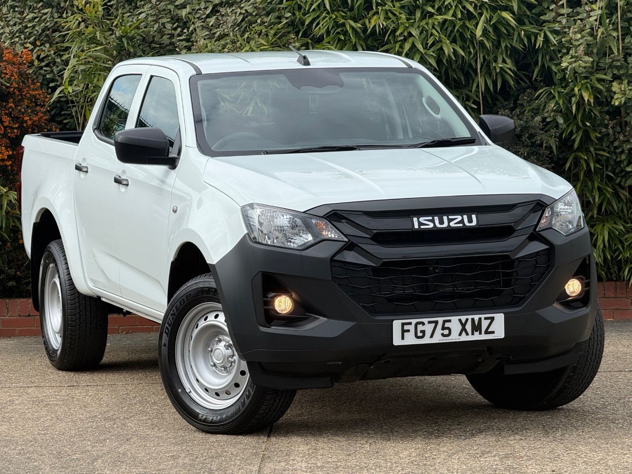2025 Isuzu D-max