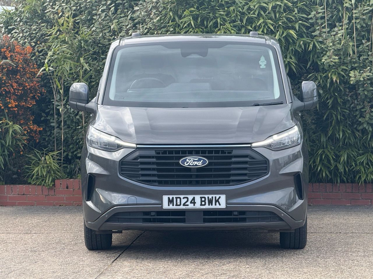2024 Ford Transit Custom