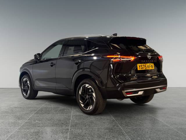 2025 Nissan Qashqai 1.3 DiG-T MH 158 N-Connecta 5dr Xtronic