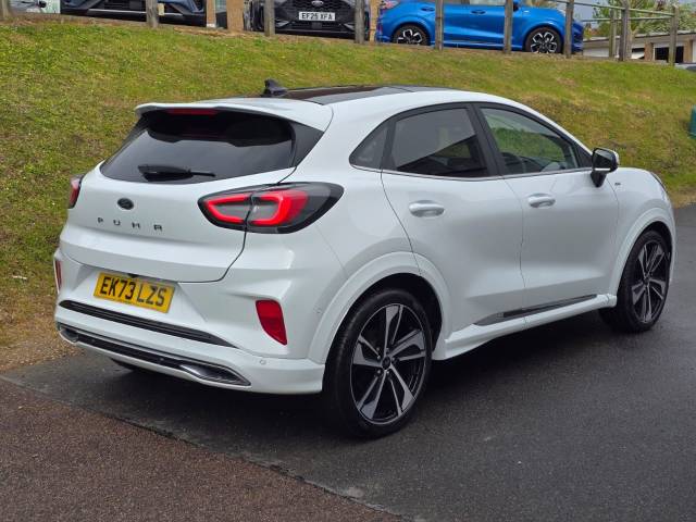 2023 Ford Puma 1.0 EcoBoost Hybr mHEV 155 ST-Line Vignale 5dr DCT