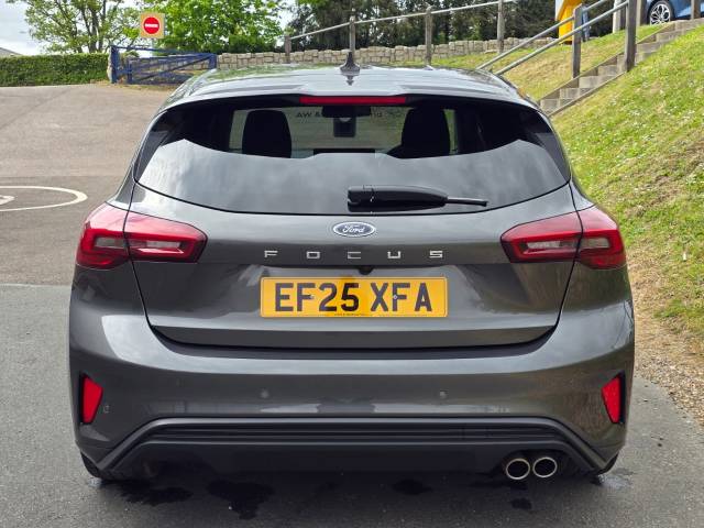 2025 Ford Focus 1.0 EcoBoost Hybrid mHEV 155 ST-Line X 5dr Auto