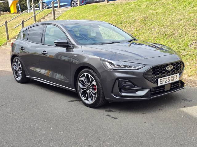 Ford Focus 1.0 EcoBoost Hybrid mHEV 155 ST-Line X 5dr Auto Hatchback Petrol Magnetic Grey