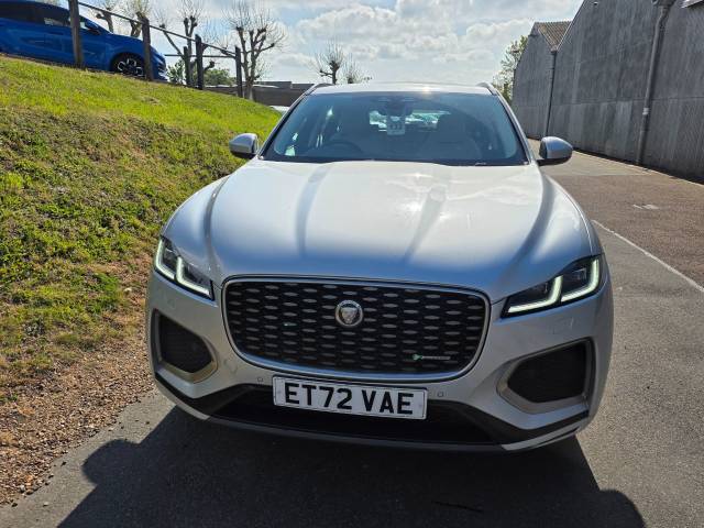 2022 Jaguar F-Pace 2.0 D200 R-Dynamic SE 5dr Auto AWD