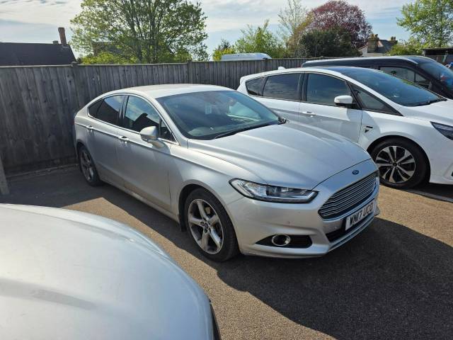Ford Mondeo 2.0 TDCi 180 Titanium 5dr Hatchback Diesel Moondust Silver