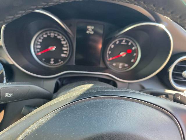 2015 Mercedes-Benz C Class 2.0 C200 Sport Premium 4dr Auto