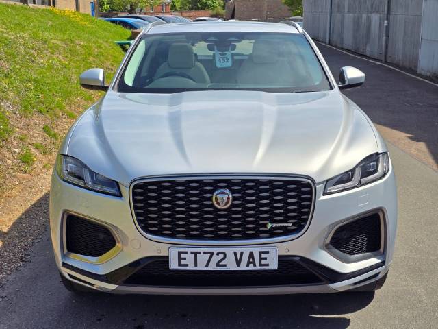 2022 Jaguar F-Pace 2.0 D200 R-Dynamic SE 5dr Auto AWD