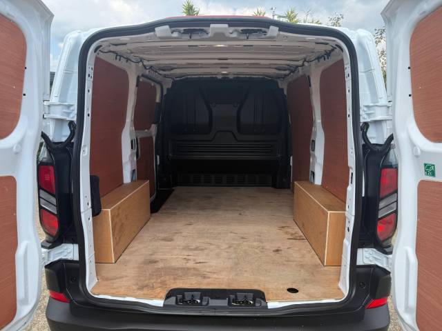 2025 Ford Transit Custom 2.0 EcoBlue 110ps L1 H1 Van Leader
