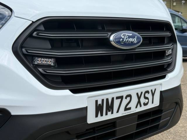 2023 Ford Transit Custom 2.0 EcoBlue 130ps Low Roof Leader Van