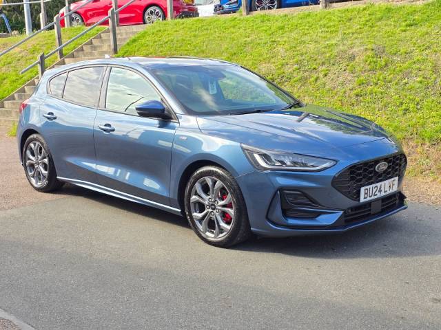 Ford Focus 1.0 EcoBoost Hybrid mHEV 155 ST-Line 5dr Auto Hatchback Petrol Blue