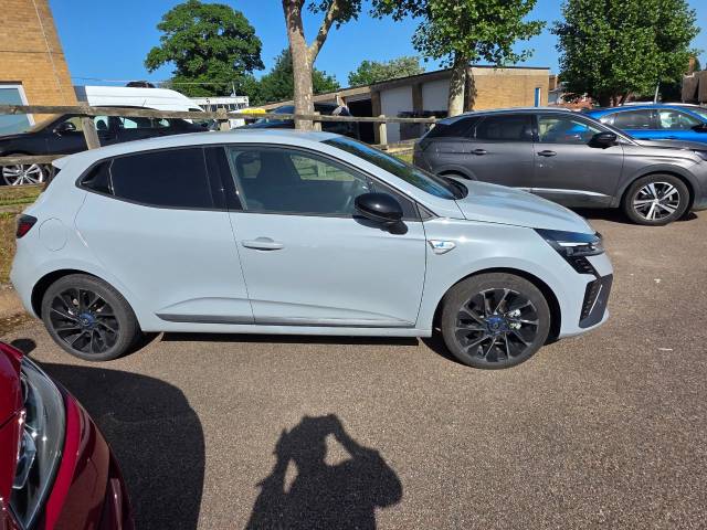 2025 Renault Clio 1.6 E-TECH full hybrid 145 Esprit Alpine 5dr Auto
