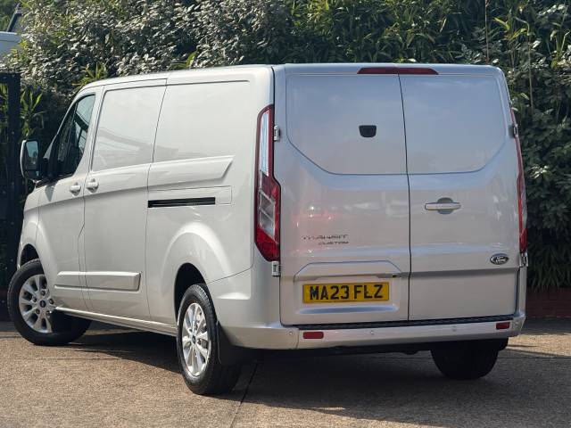 2023 Ford Transit Custom 2.0 EcoBlue 130ps Low Roof Limited Van