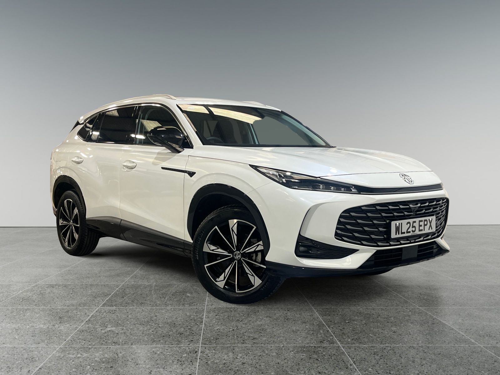 2025 MG Motor UK HS