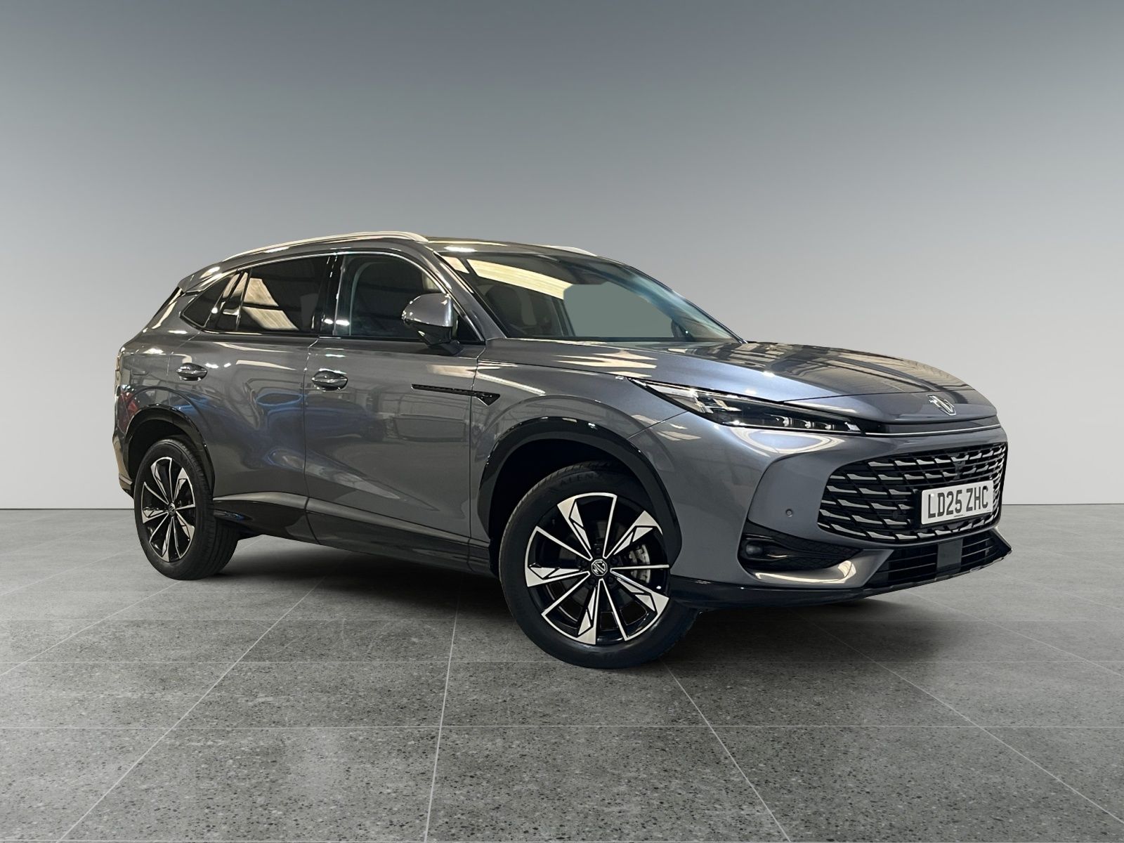 2025 MG Motor UK HS