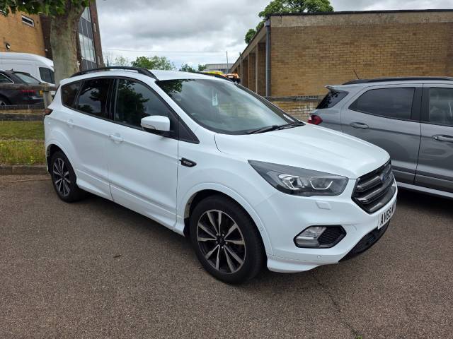 Ford Kuga 2.0 TDCi ST-Line 5dr 2WD Hatchback Diesel Frozen White
