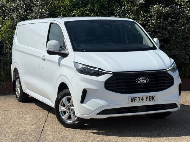 Ford Transit Custom 2.0 EcoBlue 136ps L2 H1 Van Limited Panel Van Diesel White