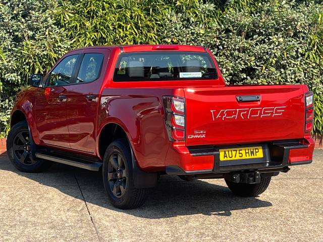 2025 Isuzu D-max 1.9 V-Cross Double Cab 4x4 Auto
