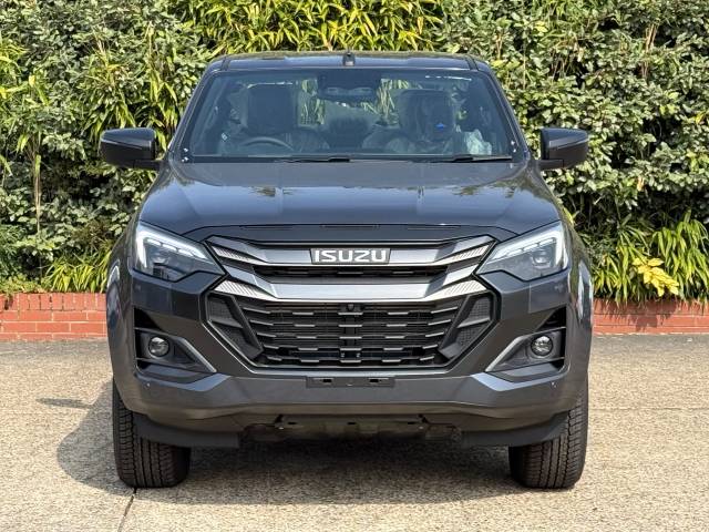 2026 Isuzu D-max 2.2 V-Cross 8 Speed Auto 26MY