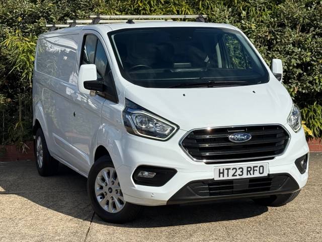 Ford Transit Custom 2.0 EcoBlue 130ps L2 H1 Limited Van Panel Van Diesel White