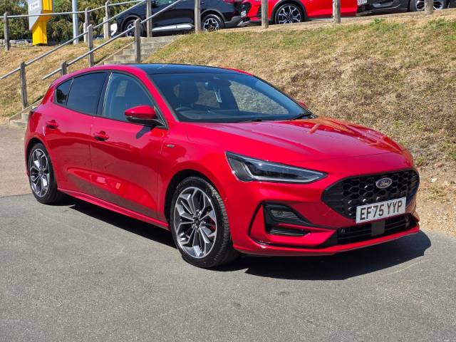 Ford Focus 1.0 EcoBoost Hybrid mHEV 155 ST-Line X 5dr Auto Hatchback Petrol Fantastic Red