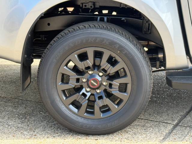 2026 Isuzu D-max 2.2 V-Cross 8 Speed Auto 26MY