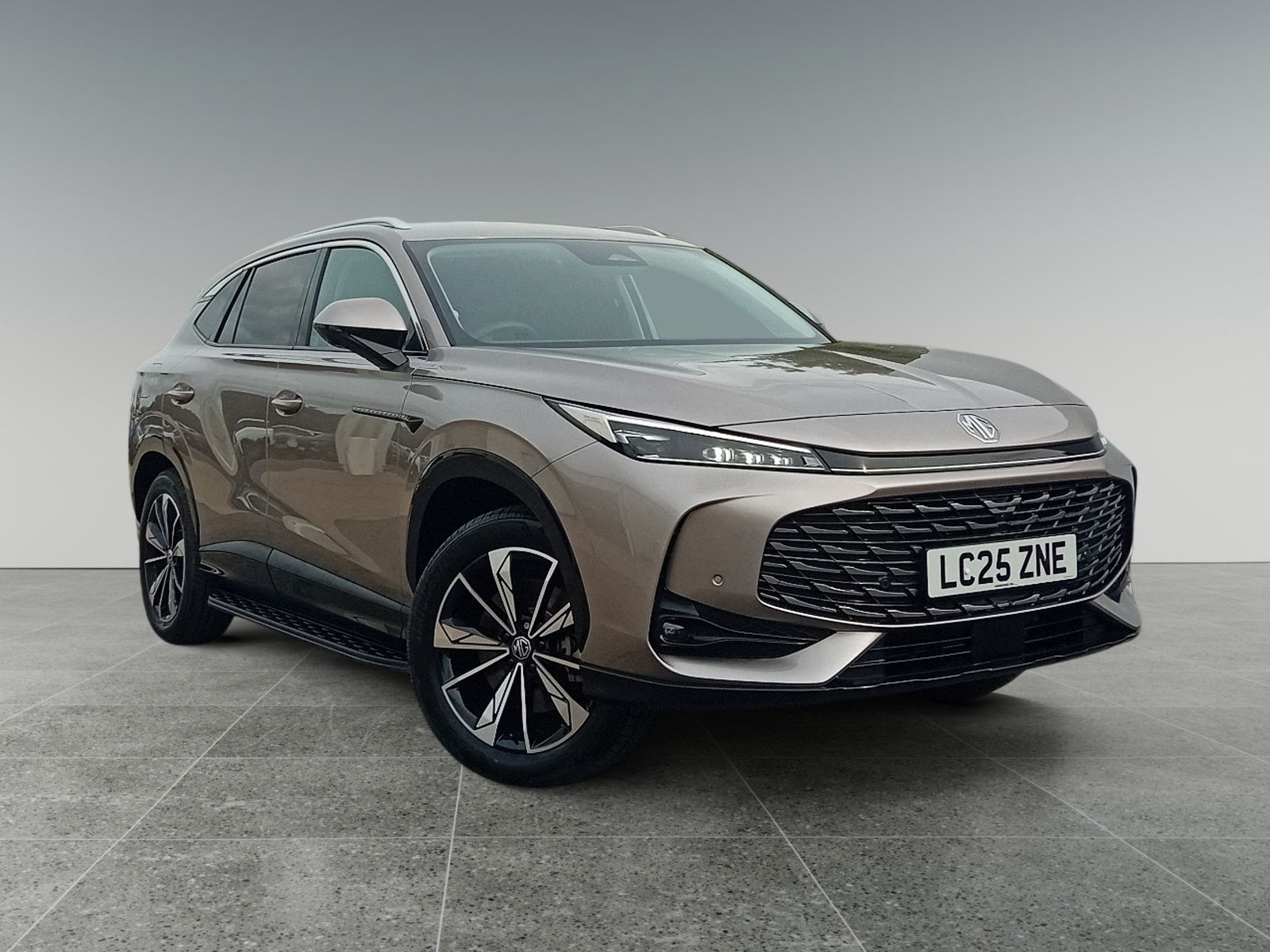 2025 MG Motor UK HS